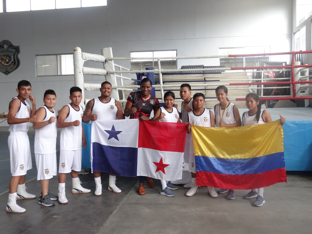 Ocho jóvenes boxeadores de la Casa Lúdica de Leticia realizaron un intercambio deportivo en Ciudad de Panamá