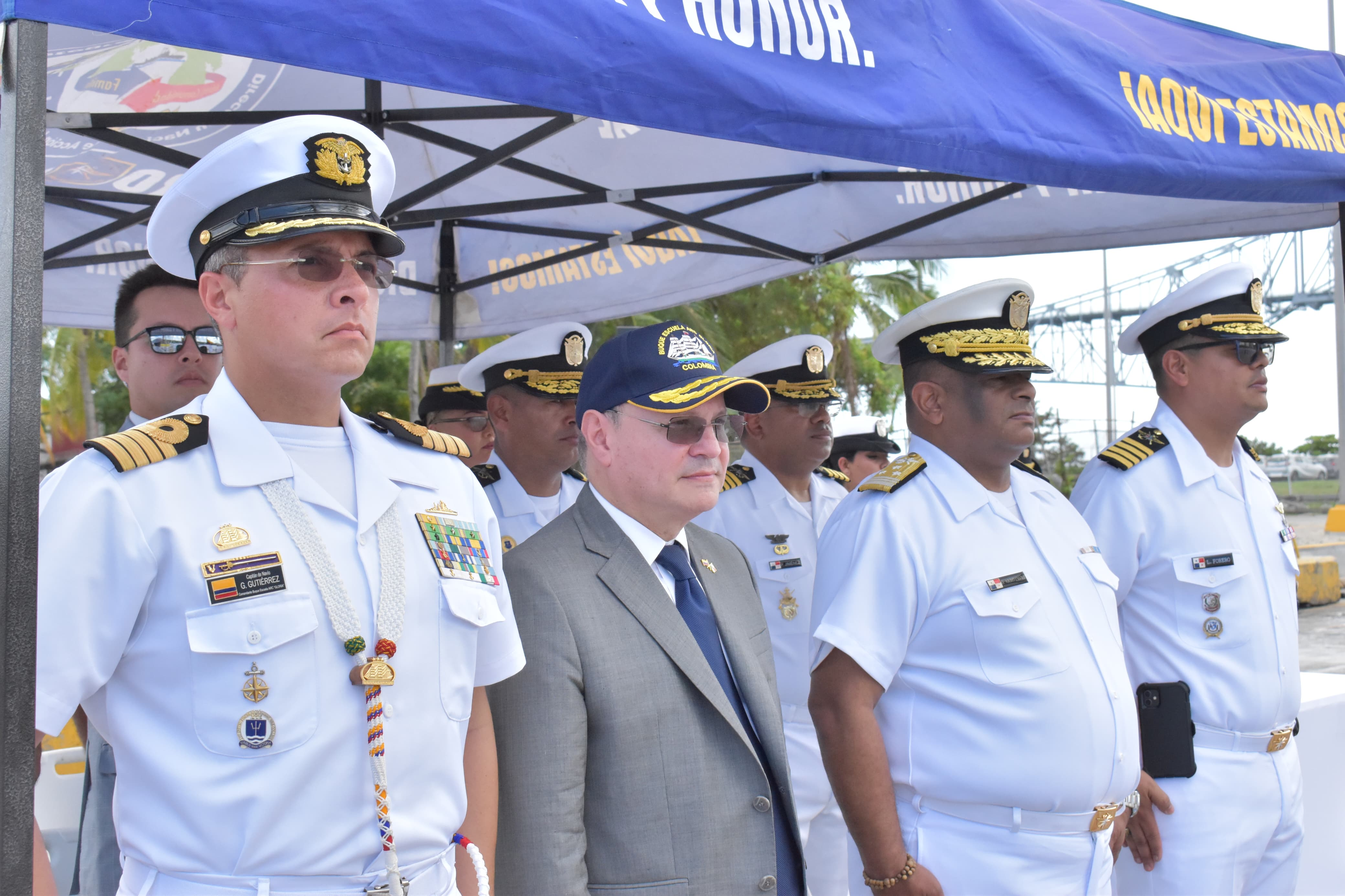 Exitosa visita a Panamá del Buque Escuela ARC “Gloria” 