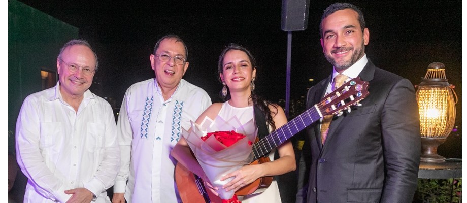 Concierto ‘Folclor a flor de piel’ de la artista María Cristina Plata en la Ciudad de Panamá