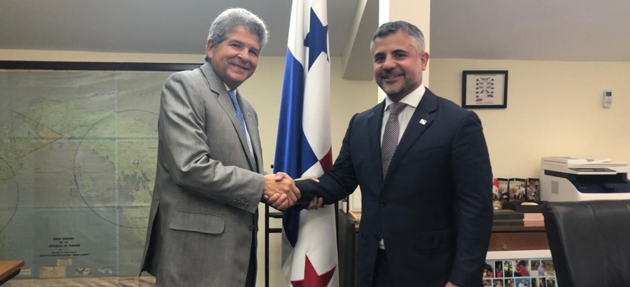 Embajador de Colombia se reunió con Ministro de Obras Públicas 