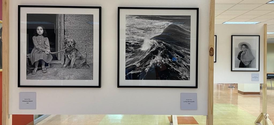 La Embajada de Colombia en Panamá organizó la exposición “Asuntos del Corazón”, del fotógrafo Hernán Díaz