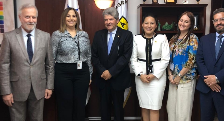 Embajador de Colombia se reunió con Directora del Servicio Nacional de Migración de Panamá